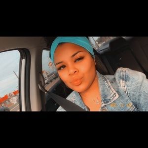 Meet your Posher, Kaylei